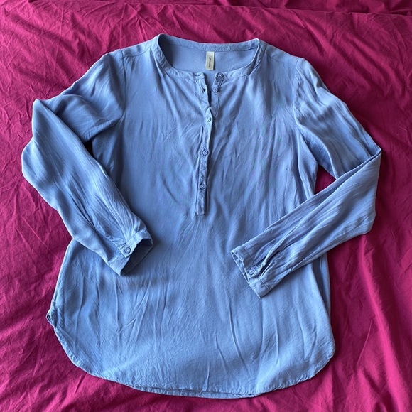 Soyaconcept | Small periwinkle long sleeve button blouse - Picture 2 of 6